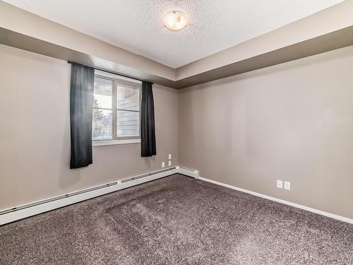 120 3315 James Mowatt Trail, Edmonton, AB - Indoor Photo Showing Other Room