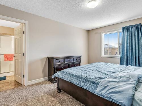 16725 120 Street, Edmonton, AB - Indoor Photo Showing Bedroom