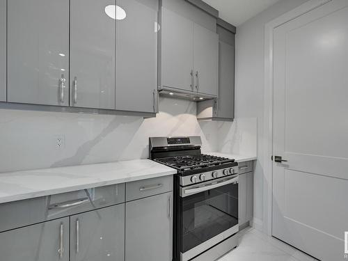 38 Elwyck Gate, Spruce Grove, AB - Indoor Photo Showing Kitchen