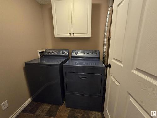 2104 901 16 Street, Cold Lake, AB - Indoor Photo Showing Laundry Room