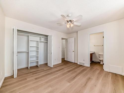 1052 Jones Crescent, Edmonton, AB - Indoor Photo Showing Other Room