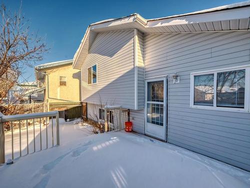 1052 Jones Crescent, Edmonton, AB - Outdoor With Exterior