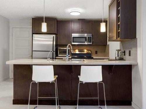 261 7805 71 Street, Edmonton, AB - Indoor Photo Showing Kitchen With Stainless Steel Kitchen With Upgraded Kitchen