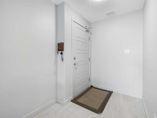 261 7805 71 Street, Edmonton, AB - Indoor Photo Showing Other Room