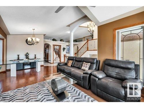 16105 73A Street, Edmonton, AB - Indoor Photo Showing Living Room