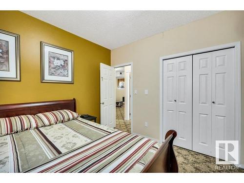 16105 73A Street, Edmonton, AB - Indoor Photo Showing Bedroom