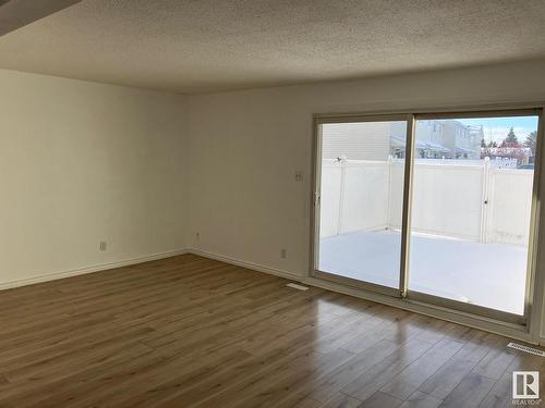 11472 139 Avenue, Edmonton, AB - Indoor Photo Showing Other Room