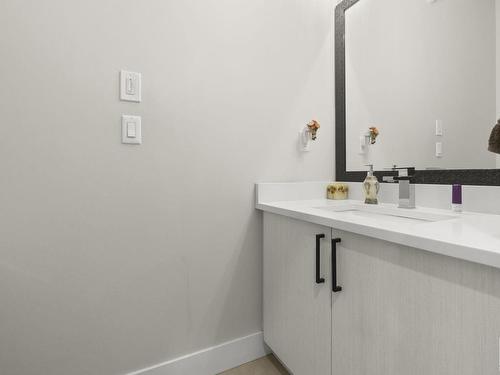 3009 Soleil Boulevard, Beaumont, AB - Indoor Photo Showing Bathroom