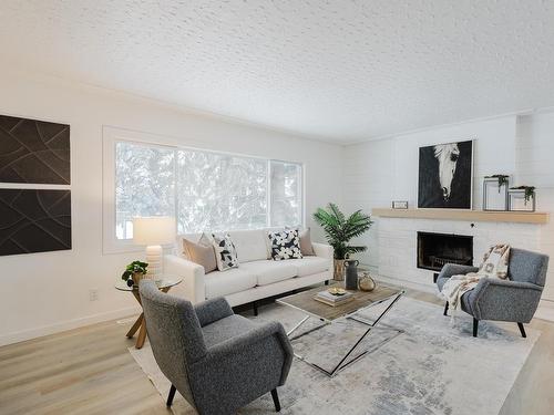 10403 65 Avenue, Edmonton, AB - Indoor Photo Showing Living Room With Fireplace