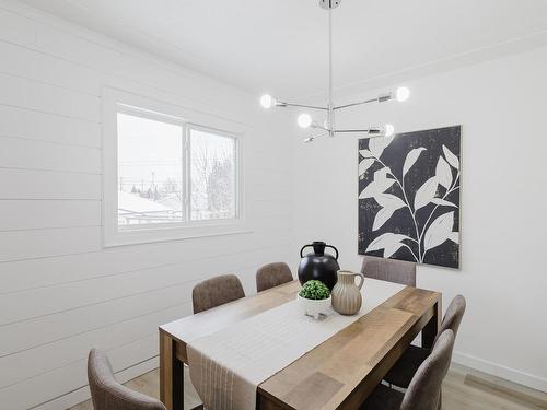 10403 65 Avenue, Edmonton, AB - Indoor Photo Showing Dining Room