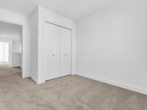 1220 14 Avenue Nw, Edmonton, AB - Indoor Photo Showing Other Room