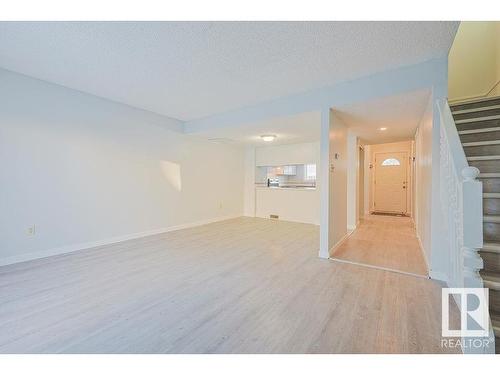 41 16541 100 Street, Edmonton, AB - Indoor Photo Showing Other Room