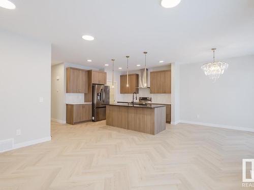 95 Chambery Crescent, St. Albert, AB - Indoor Photo Showing Kitchen