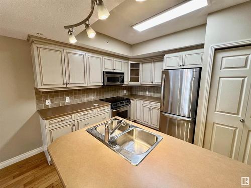 507 11111 82 Avenue, Edmonton, AB - Indoor Photo Showing Kitchen With Double Sink