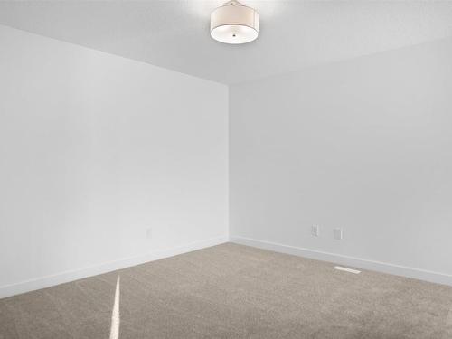 17261 9B Avenue, Edmonton, AB - Indoor Photo Showing Other Room