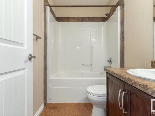 128 5420 Grant Macewan Blvd, Leduc, AB - Indoor Photo Showing Bathroom