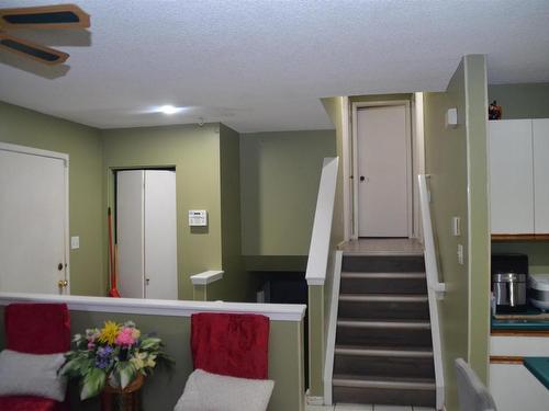 5818 162A Avenue, Edmonton, AB - Indoor Photo Showing Other Room