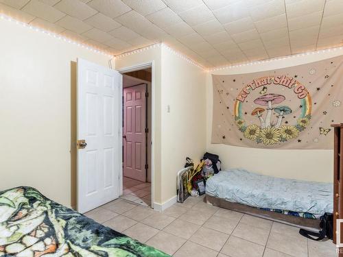 11026 150 Street, Edmonton, AB - Indoor Photo Showing Bedroom