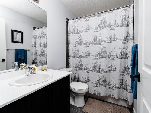 23 1005 Graydon Hill Boulevard, Edmonton, AB - Indoor Photo Showing Bathroom