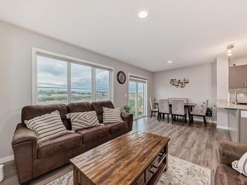 9806 227 Street, Edmonton, AB - Indoor Photo Showing Living Room