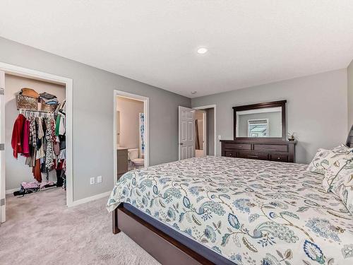 9806 227 Street, Edmonton, AB - Indoor Photo Showing Bedroom