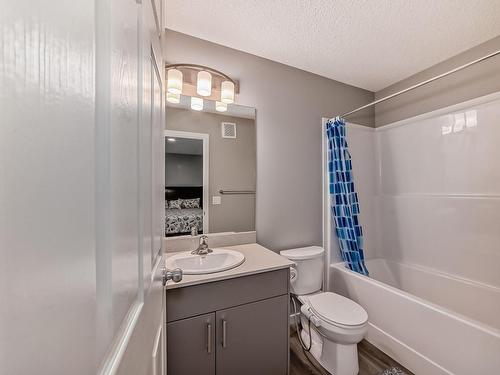 9806 227 Street, Edmonton, AB - Indoor Photo Showing Bathroom