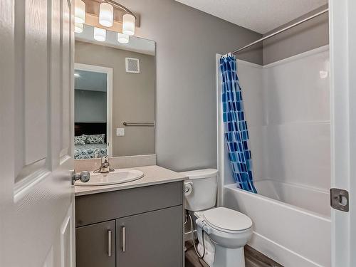 9806 227 Street, Edmonton, AB - Indoor Photo Showing Bathroom