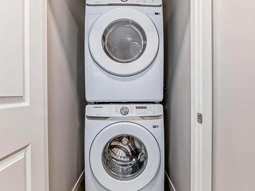 9806 227 Street, Edmonton, AB - Indoor Photo Showing Laundry Room