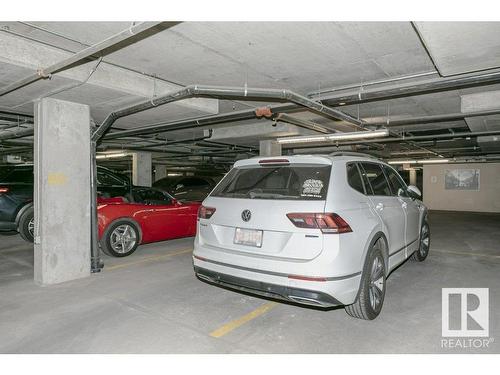 404 9940 Sherridon Drive, Fort Saskatchewan, AB - Indoor Photo Showing Garage