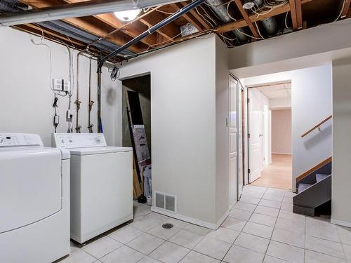 10814 51 Avenue, Edmonton, AB - Indoor Photo Showing Laundry Room