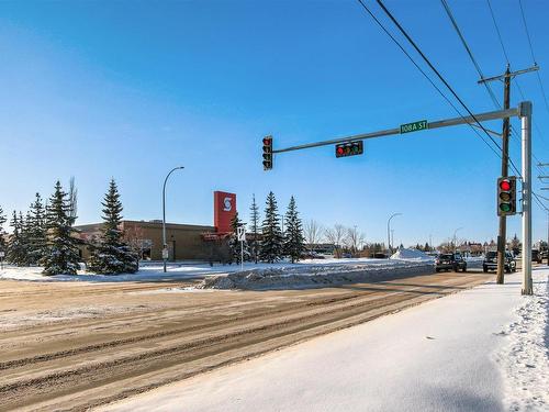 10814 51 Avenue, Edmonton, AB - Outdoor With View