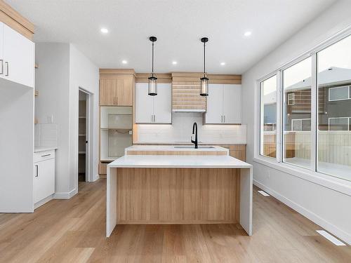 9 Sturtz Hollow, Leduc, AB - Indoor Photo Showing Kitchen