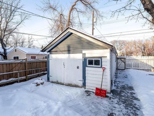 9608 74 Avenue, Edmonton, AB - Outdoor