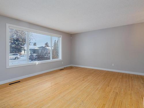 16503 79A Avenue, Edmonton, AB - Indoor Photo Showing Other Room