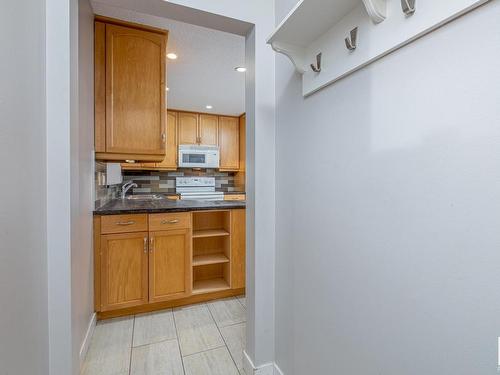 16503 79A Avenue, Edmonton, AB - Indoor Photo Showing Kitchen