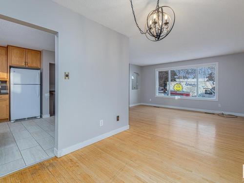 16503 79A Avenue, Edmonton, AB - Indoor Photo Showing Kitchen