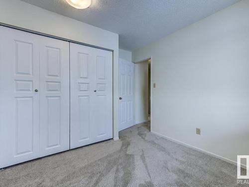 14 4610 17 Avenue, Edmonton, AB - Indoor Photo Showing Other Room