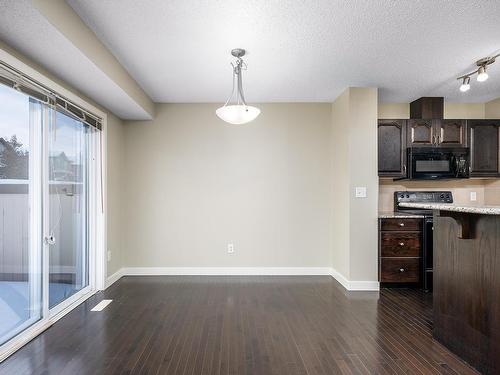 6006 Sunbrook Landing, Sherwood Park, AB - Indoor Photo Showing Kitchen