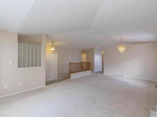 78 Highwood Bay, Devon, AB - Indoor Photo Showing Other Room