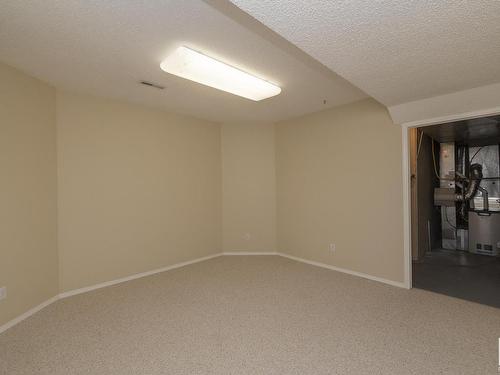 78 Highwood Bay, Devon, AB - Indoor Photo Showing Other Room