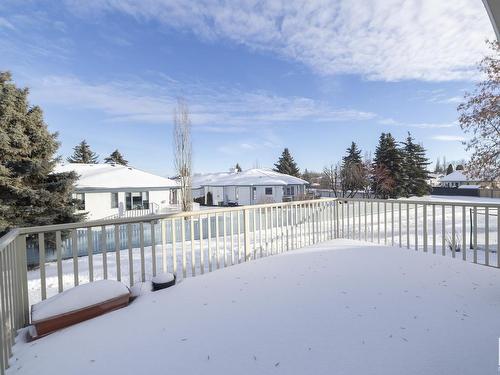 78 Highwood Bay, Devon, AB - Outdoor