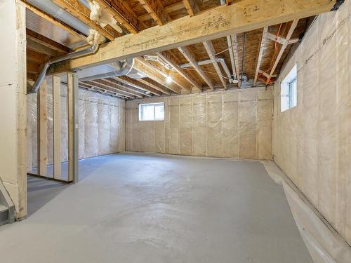 31 Penn Place, Spruce Grove, AB - Indoor Photo Showing Basement