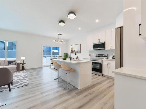 31 Penn Place, Spruce Grove, AB - Indoor Photo Showing Kitchen