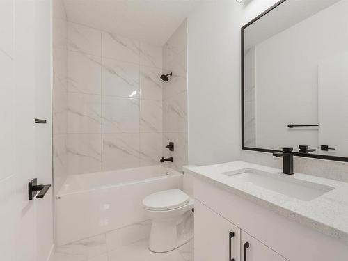 31 Penn Place, Spruce Grove, AB - Indoor Photo Showing Bathroom