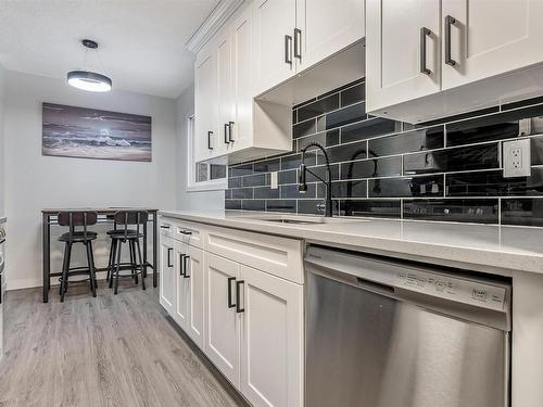 18450 62B Avenue, Edmonton, AB - Indoor Photo Showing Kitchen