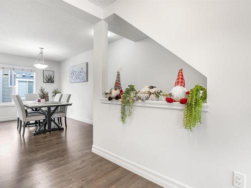 113 3625 144 Avenue, Edmonton, AB - Indoor Photo Showing Dining Room