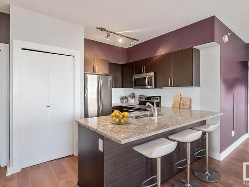 1601 10152 104 Street, Edmonton, AB - Indoor Photo Showing Kitchen With Stainless Steel Kitchen