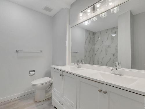 15 14717 34 Street Nw, Edmonton, AB - Indoor Photo Showing Bathroom