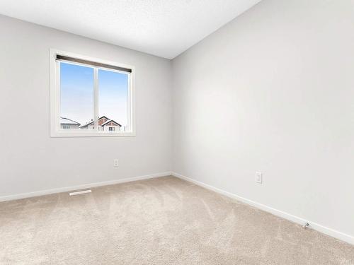 1687 Cavanagh Boulevard, Edmonton, AB - Indoor Photo Showing Other Room