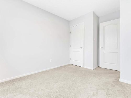 1687 Cavanagh Boulevard, Edmonton, AB - Indoor Photo Showing Other Room